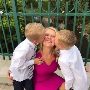 Meet your Posher, Ashley